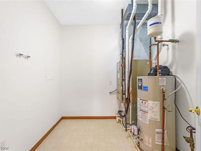 2195 Southampton Lane, Avon, OH 44011 Photo 21