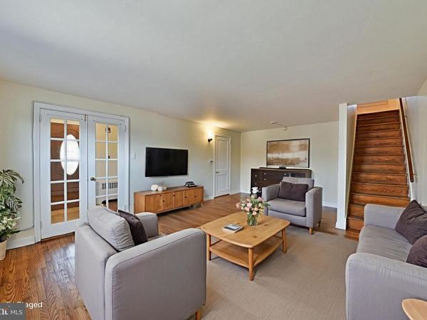 456 N EASTON ROAD, GLENSIDE, PA 19038