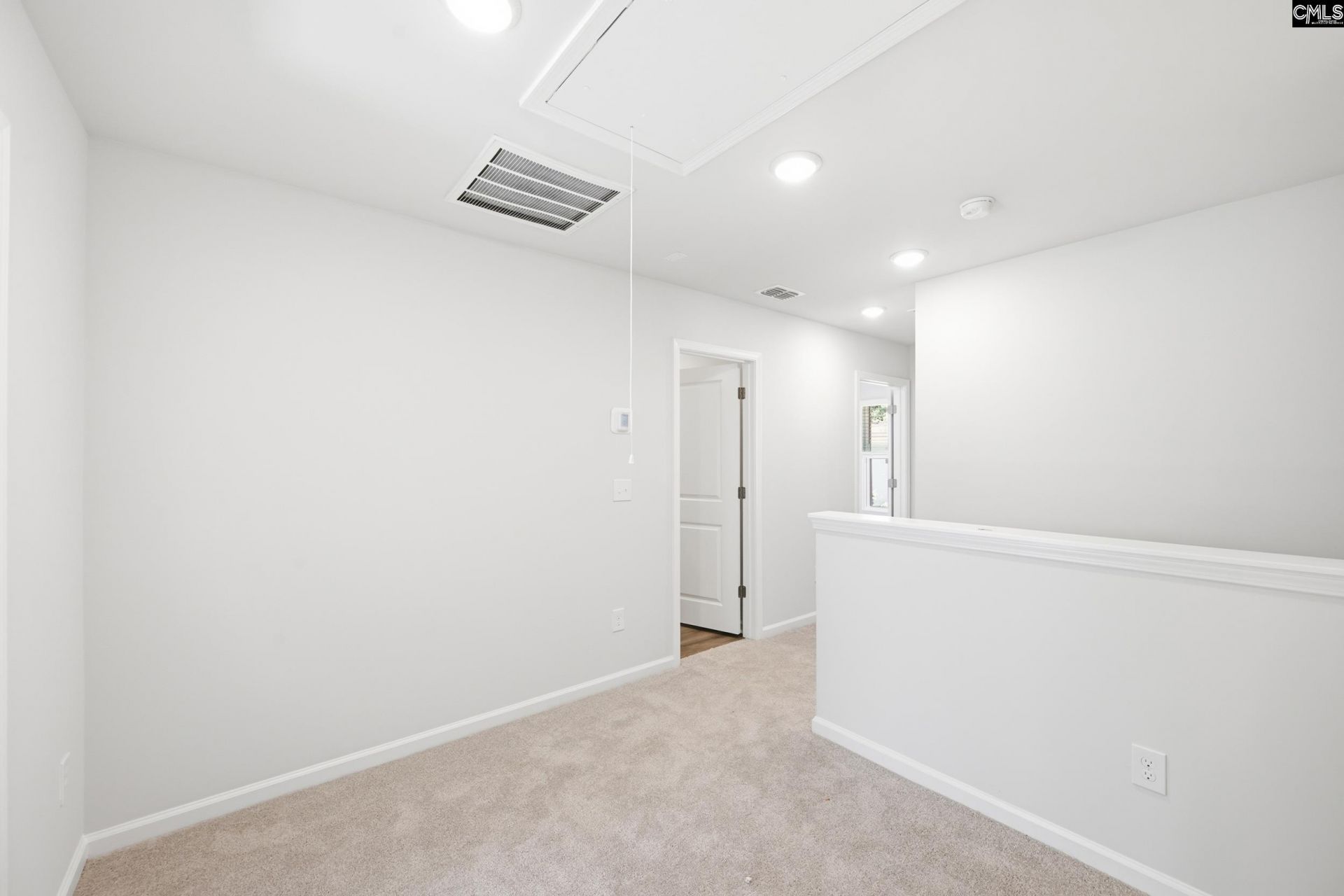 442 Edith Court Photo 28