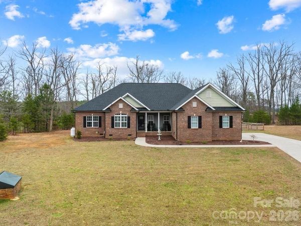 1468 Kinks Lane , Maiden, NC 28650
