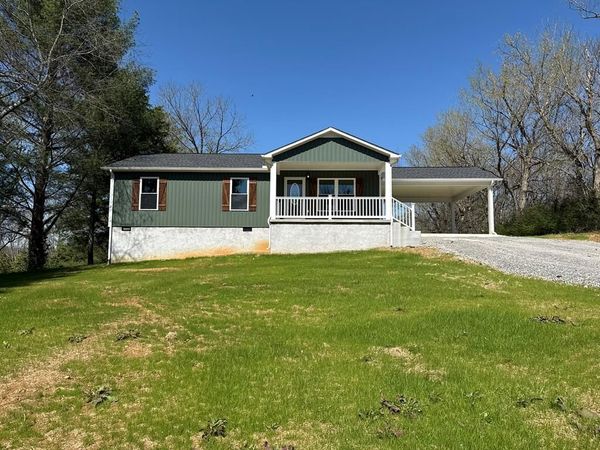 44 Blue Lake Rd, Mcminnville, TN 37110