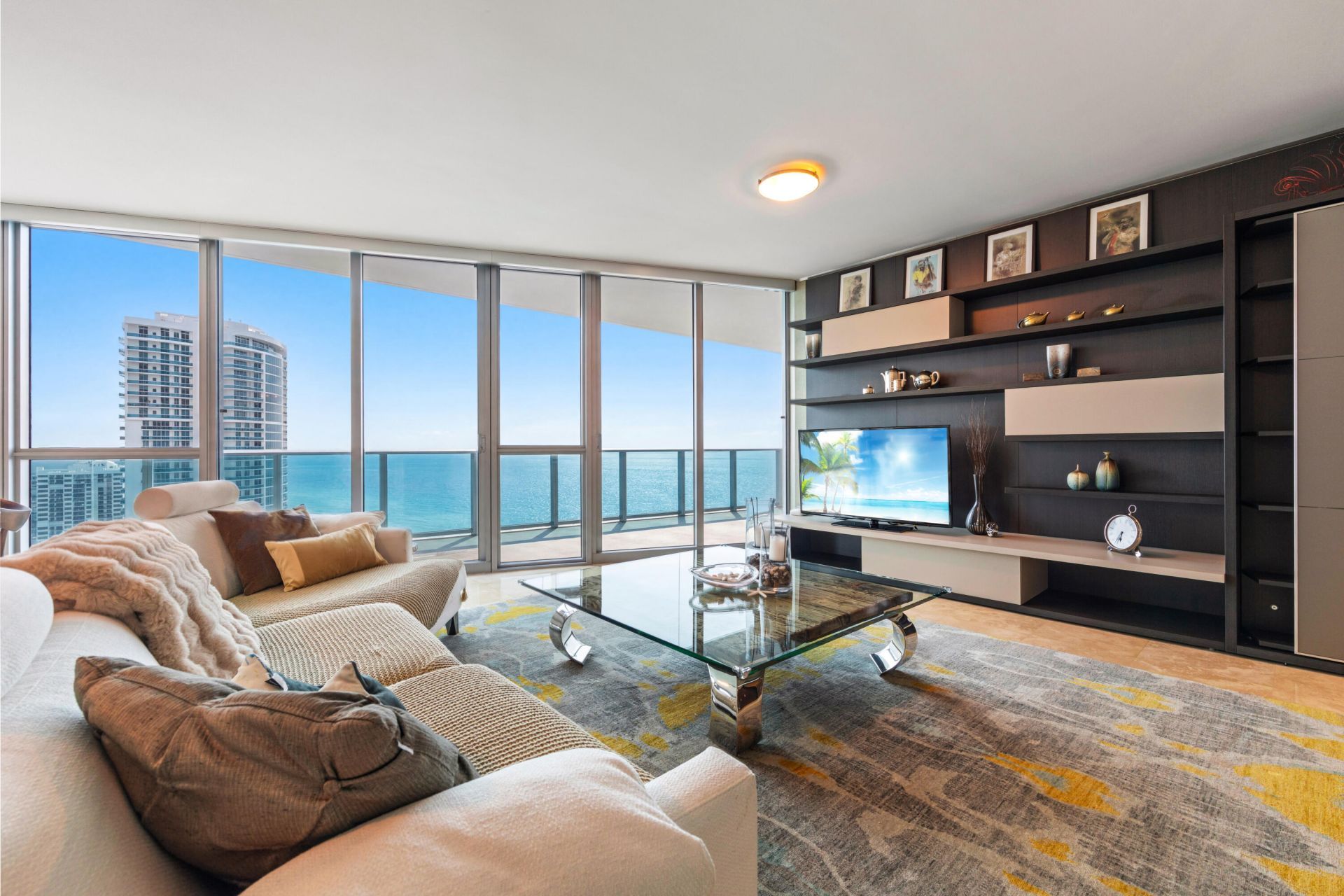 3101 S Ocean Drive, Unit 3105, Hollywood, FL 33019 Photo