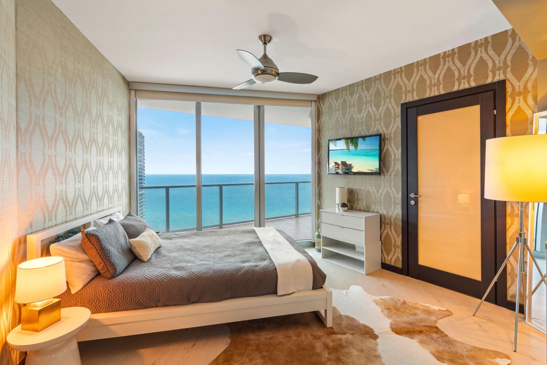 3101 S Ocean Drive, Unit 3105, Hollywood, FL 33019 Photo