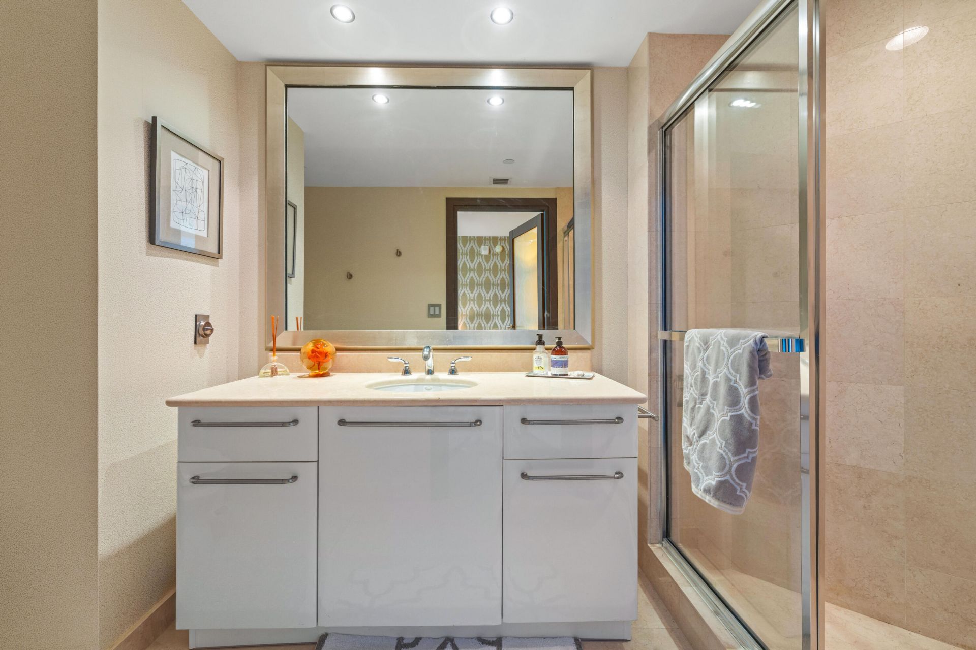 3101 S Ocean Drive, Unit 3105, Hollywood, FL 33019 Photo