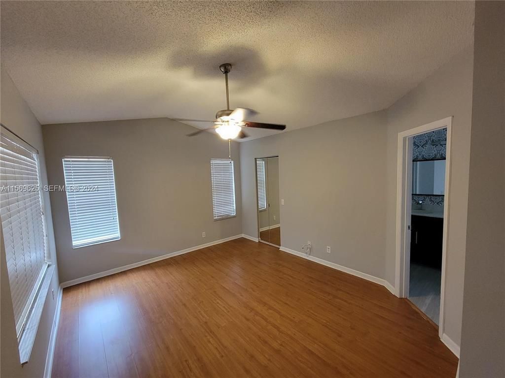 928 Falling Water Road, Weston, FL 33326 Photo