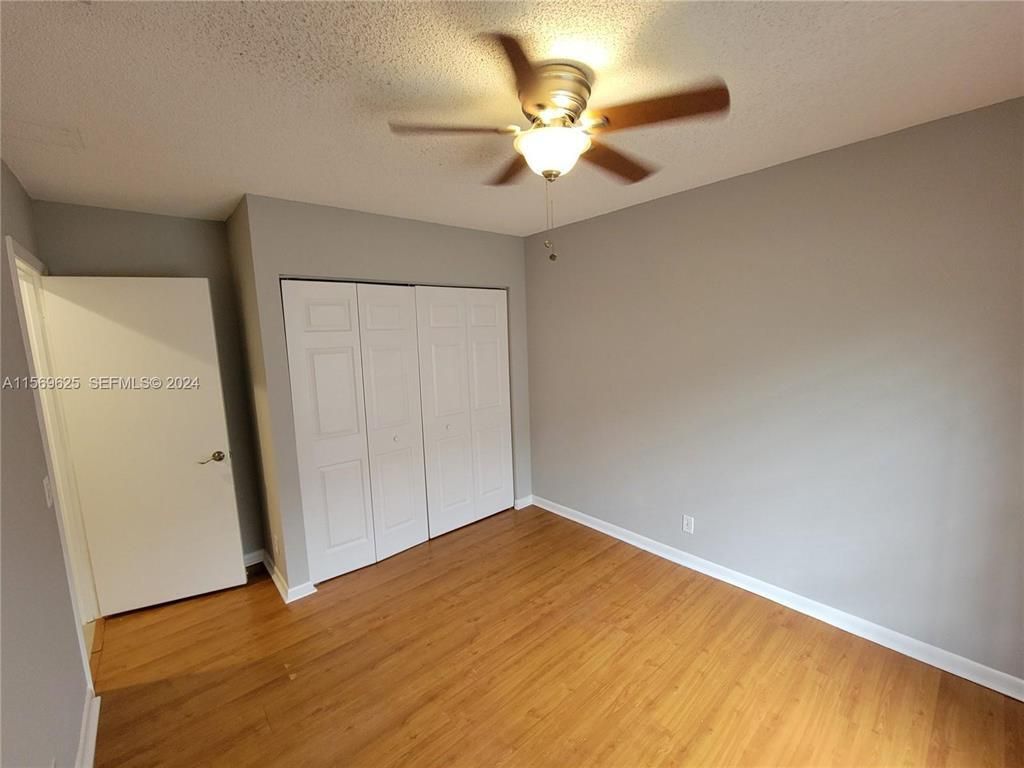 928 Falling Water Road, Weston, FL 33326 Photo