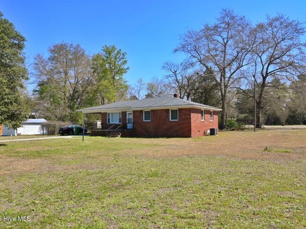 23961 Crumptown Road, Wagram, NC 28396