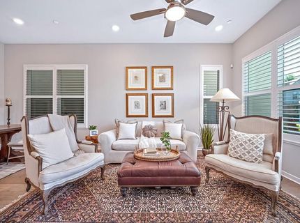 9 Fischbacher St, Sacramento, CA 95816 Photo