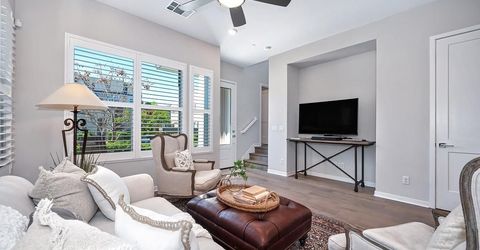 9 Fischbacher St, Sacramento, CA 95816 Photo