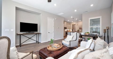 9 Fischbacher St, Sacramento, CA 95816 Photo