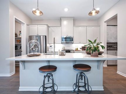 9 Fischbacher St, Sacramento, CA 95816 Photo