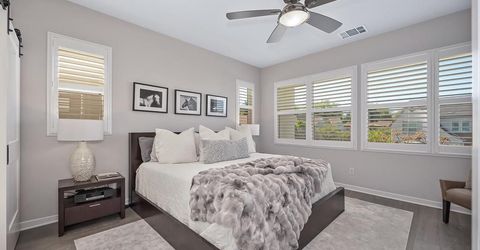 9 Fischbacher St, Sacramento, CA 95816 Photo