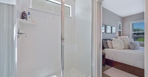 9 Fischbacher St, Sacramento, CA 95816 Photo