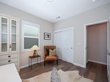 9 Fischbacher St, Sacramento, CA 95816 Photo