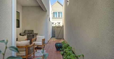 9 Fischbacher St, Sacramento, CA 95816 Photo