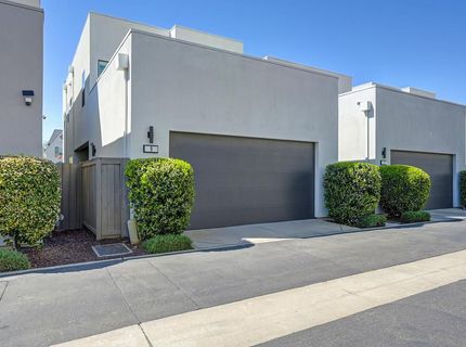 9 Fischbacher St, Sacramento, CA 95816 Photo