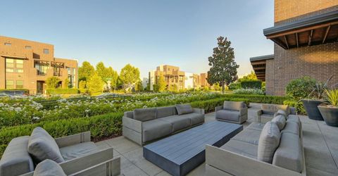 9 Fischbacher St, Sacramento, CA 95816 Photo