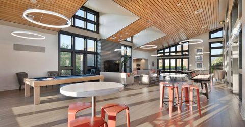 9 Fischbacher St, Sacramento, CA 95816 Photo