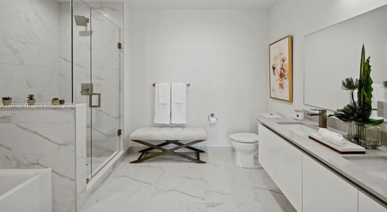 101 Diplomat Pkwy , Unit 1605, Hallandale Beach, FL 33009 Photo