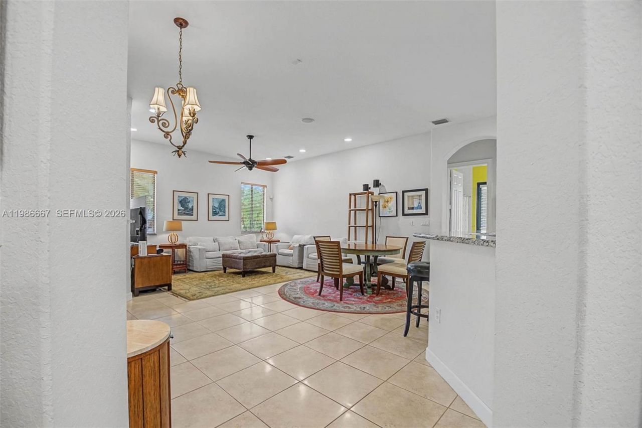 19528 SW 79th Pl, Cutler Bay, FL 33157 Photo