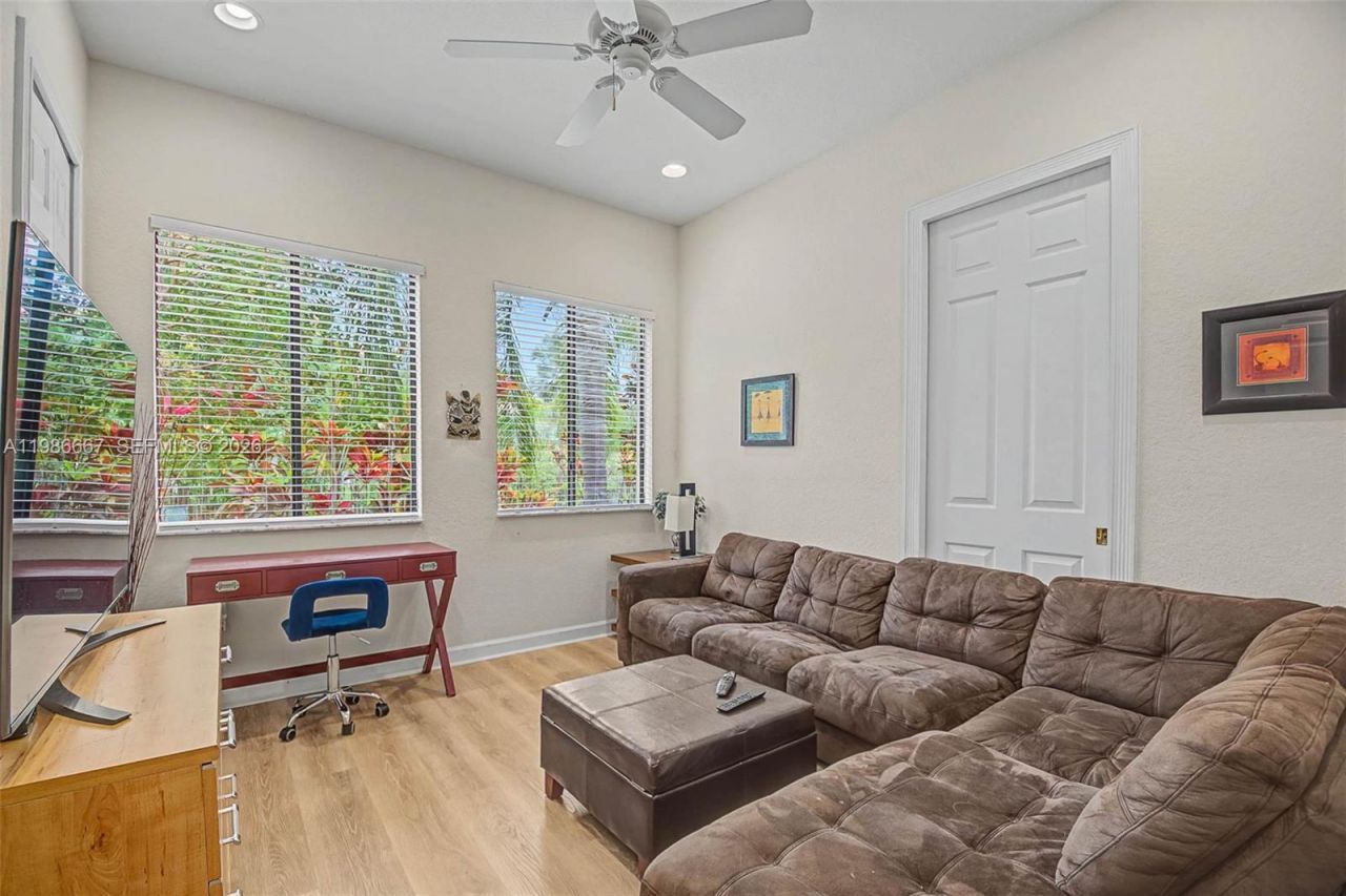 19528 SW 79th Pl, Cutler Bay, FL 33157 Photo