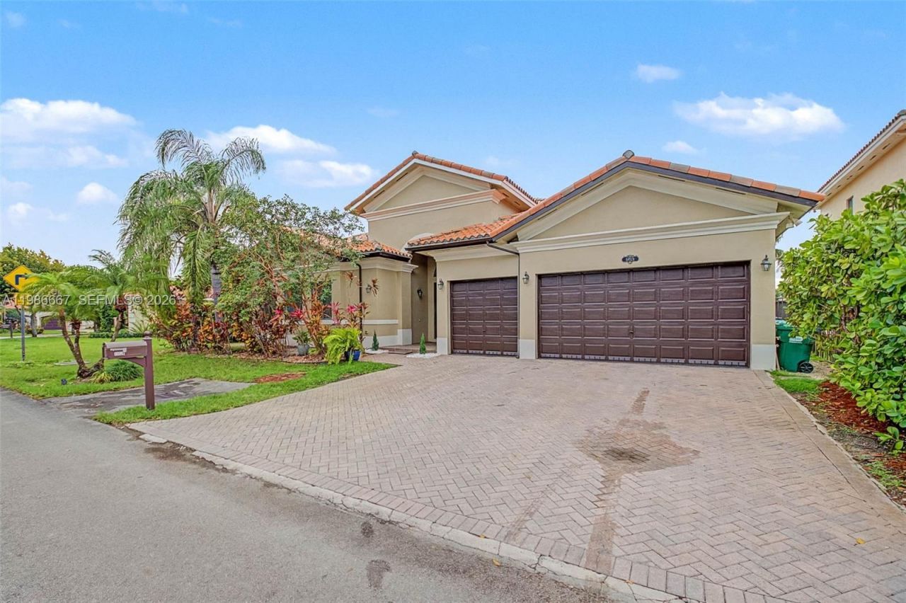 19528 SW 79th Pl, Cutler Bay, FL 33157 Photo