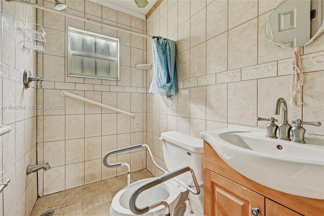 16970 SW 104th Ave , Miami, FL 33157 Photo