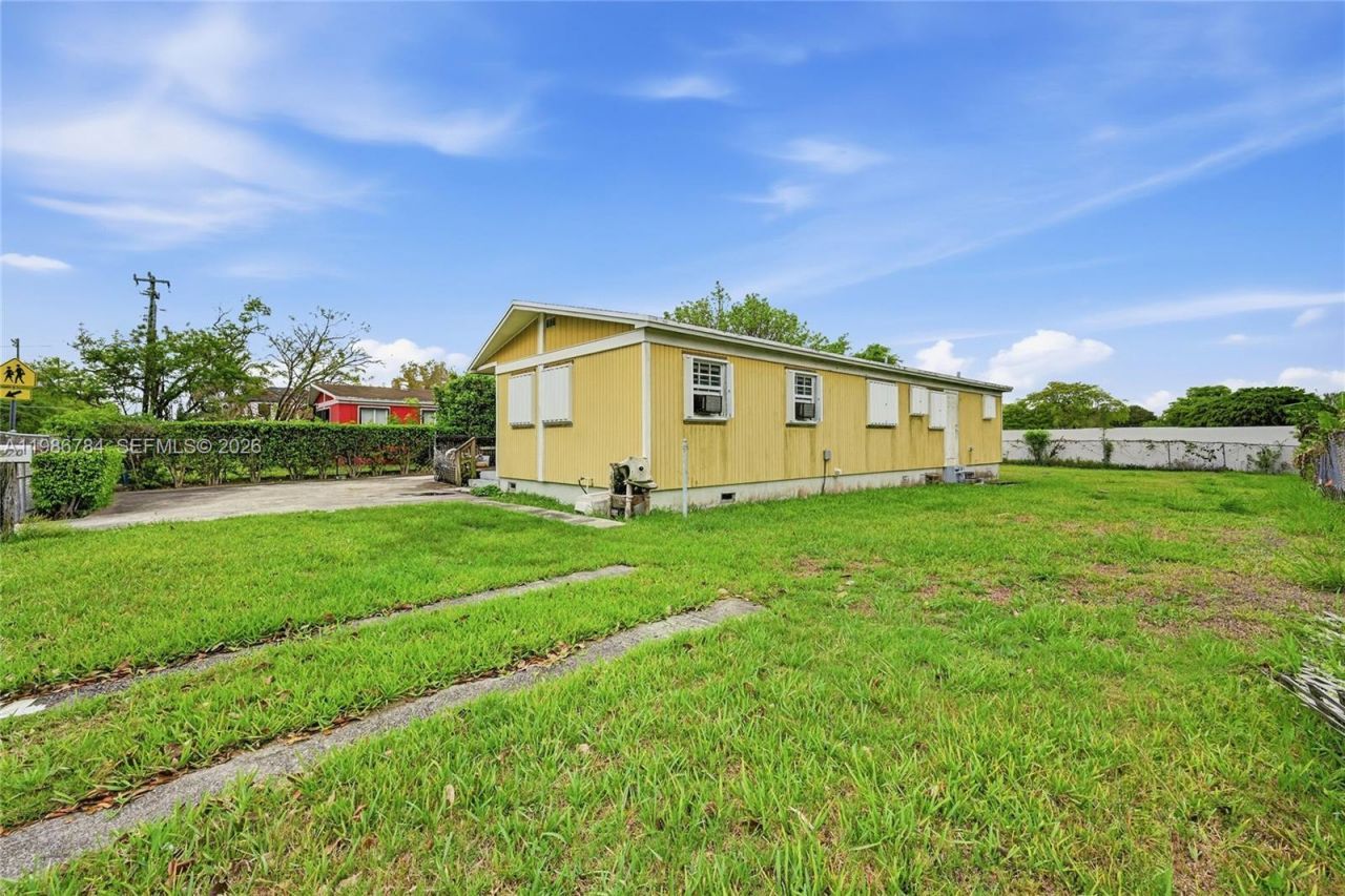 16970 SW 104th Ave , Miami, FL 33157 Photo