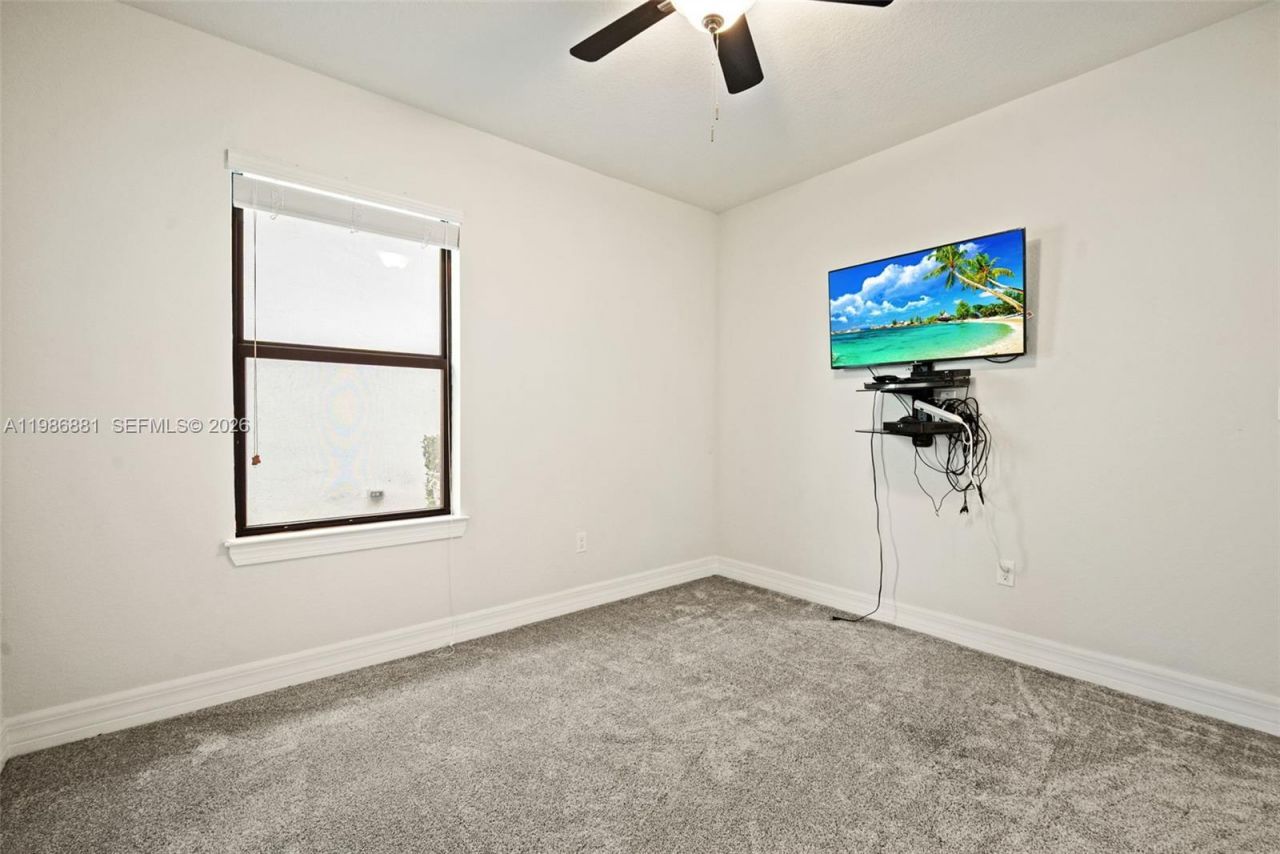 3125 Buttonwood Ct , Lauderdale Lakes, FL 33311 Photo