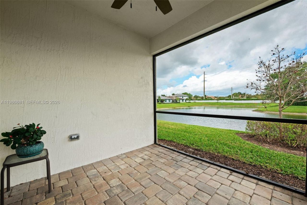 3125 Buttonwood Ct , Lauderdale Lakes, FL 33311 Photo