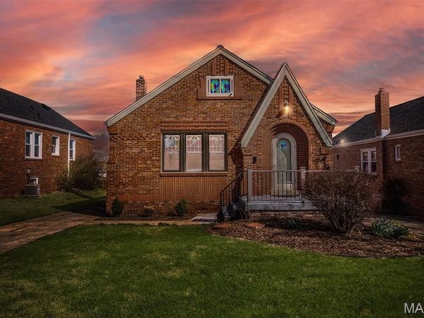 9018 Kathleen Avenue, Wilbur Park, MO 63123