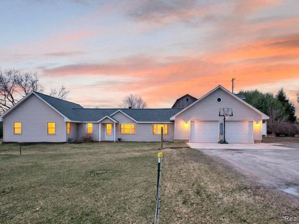 12760 Roepke Road, Lyndon Twp, MI 48137