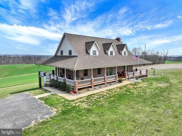 9185 HIGH ROCK ROAD, NEW PARK, PA 17352
