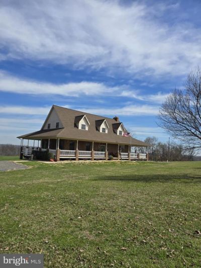 9185 HIGH ROCK ROAD , NEW PARK, PA 17352