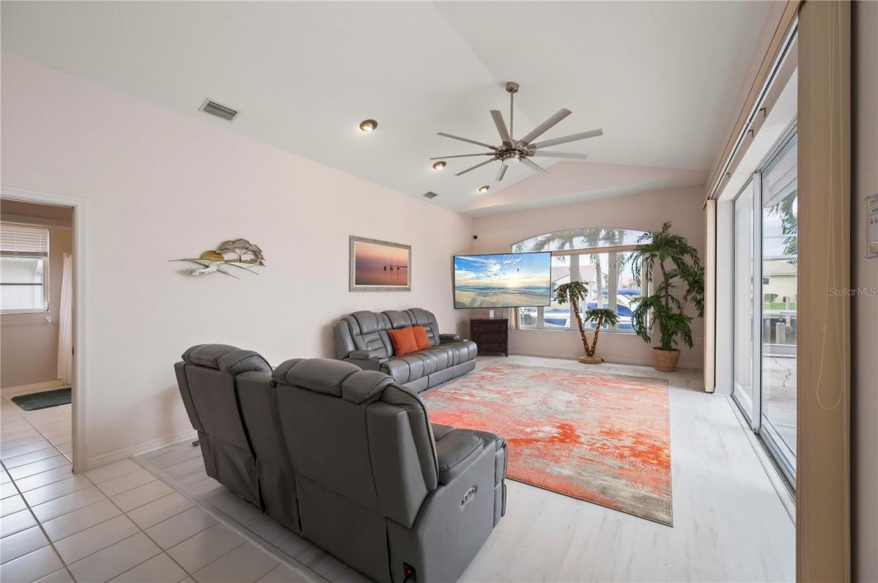 709 Via Tunis, Punta Gorda, FL 33950 Photo