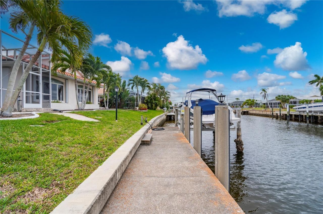 709 Via Tunis, Punta Gorda, FL 33950 Photo