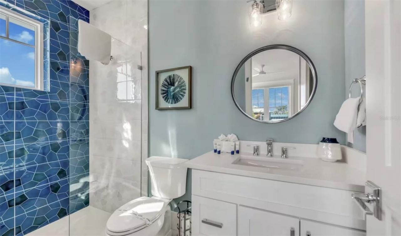 2210 Avenue A, Bradenton Beach, FL 34217 Photo