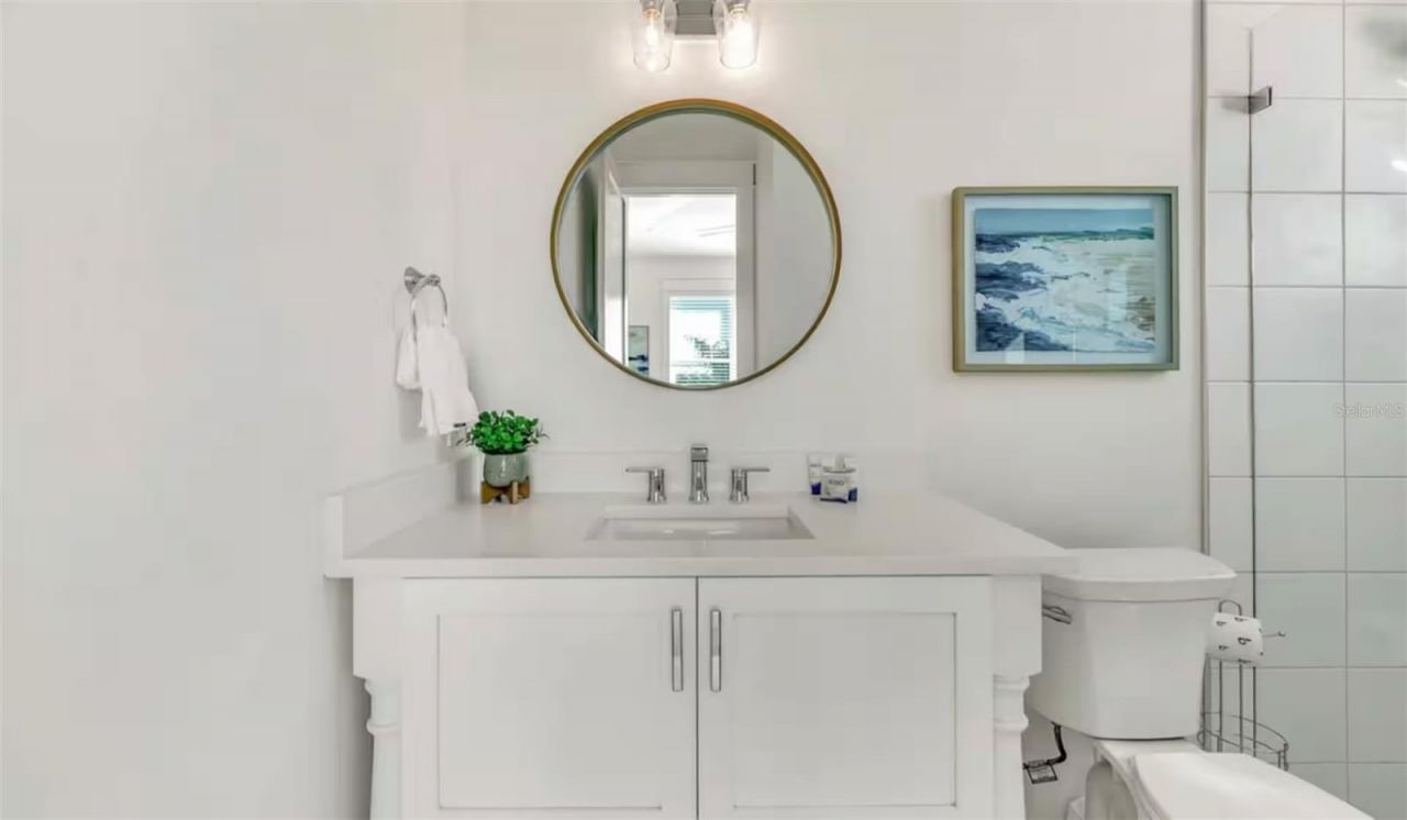 2210 Avenue A, Bradenton Beach, FL 34217 Photo