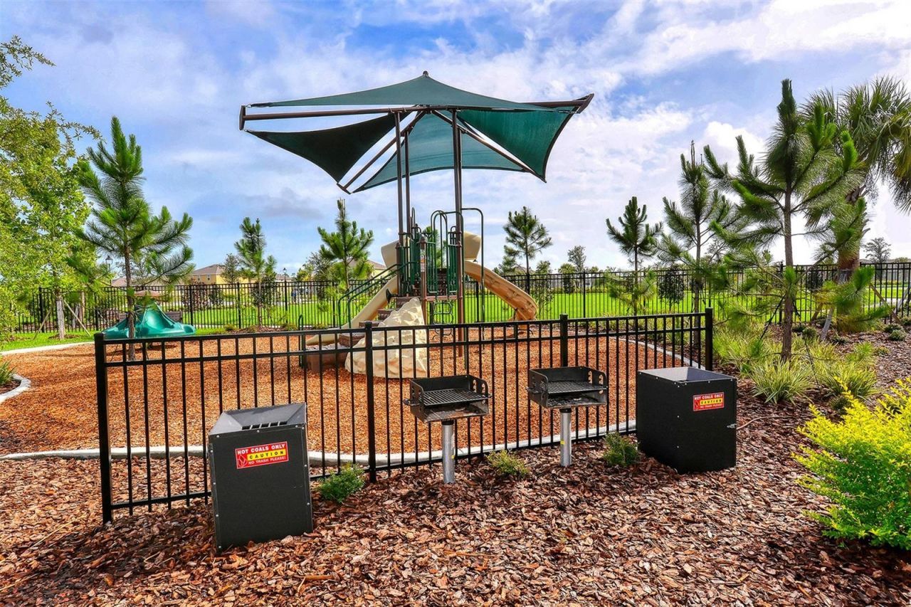 131 Brilliant Bloom Court, Bradenton, FL 34212 Photo