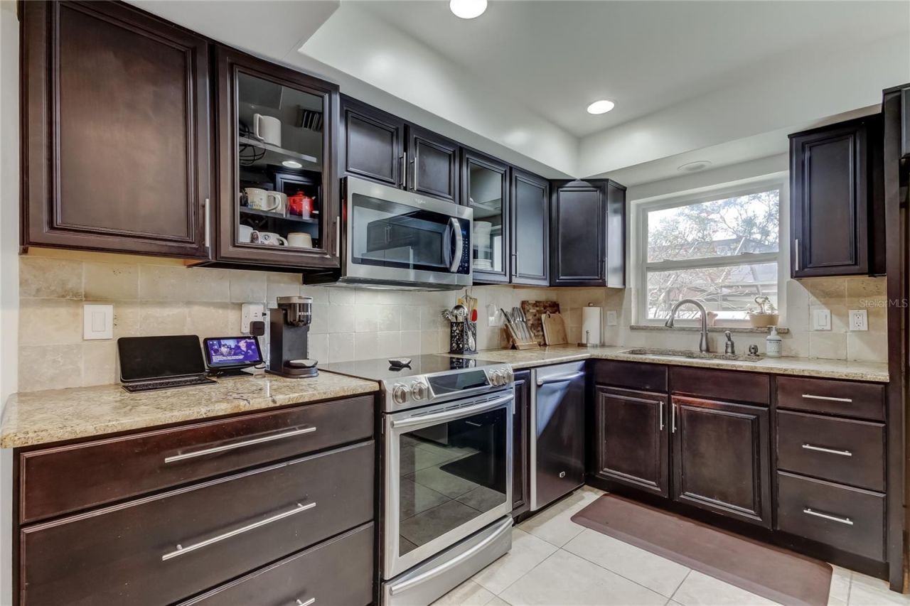 1204 San Domingo Court, Clearwater, FL 33759 Photo