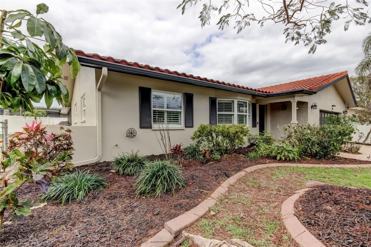 1204 San Domingo Court, Clearwater, FL 33759 Photo