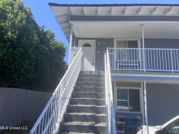 1664 Beach Boulevard, Biloxi, MS 39531