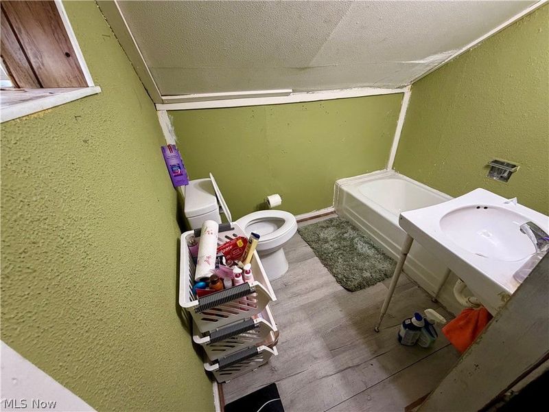 2410 Sunset Boulevard, Steubenville, OH 43952 Photo 16