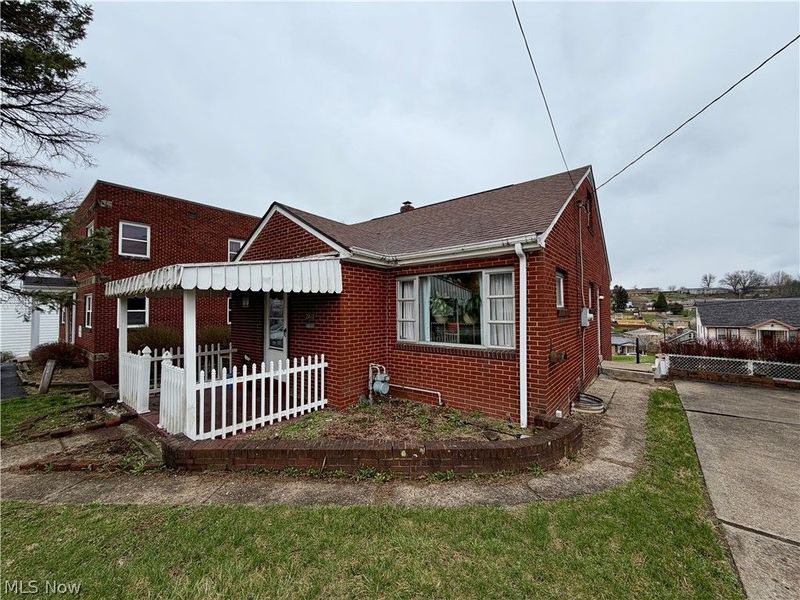 2410 Sunset Boulevard, Steubenville, OH 43952 Photo 3