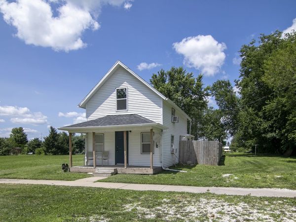 1506 E 2710N Road , Clifton, IL 60927