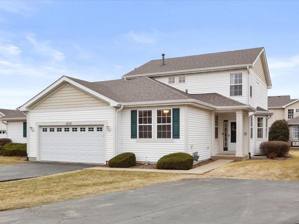 16110 Michigan Street , Crest Hill, IL 60403