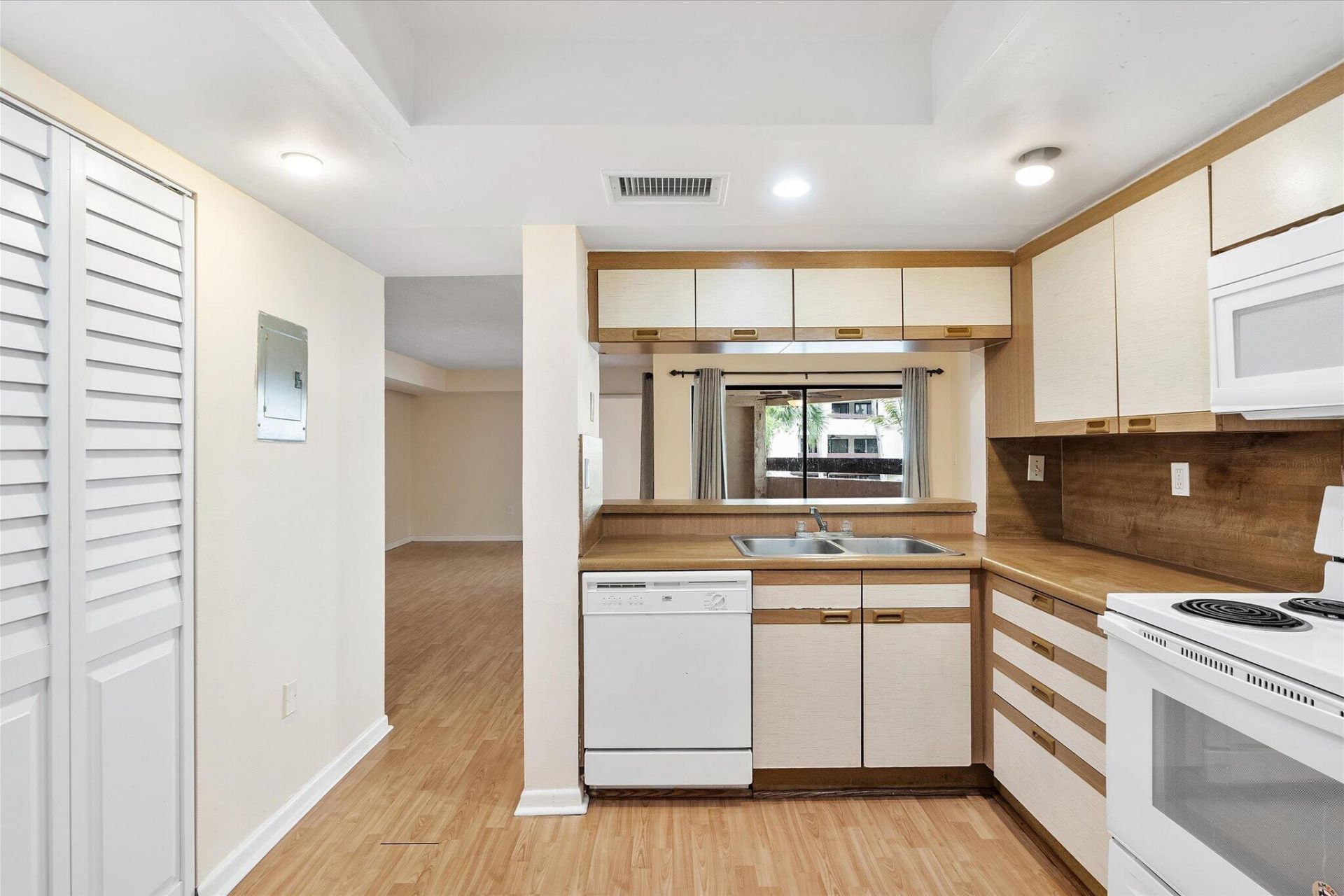 9020 SW 125th Avenue, Unit F-203, Miami, FL 33186 Photo