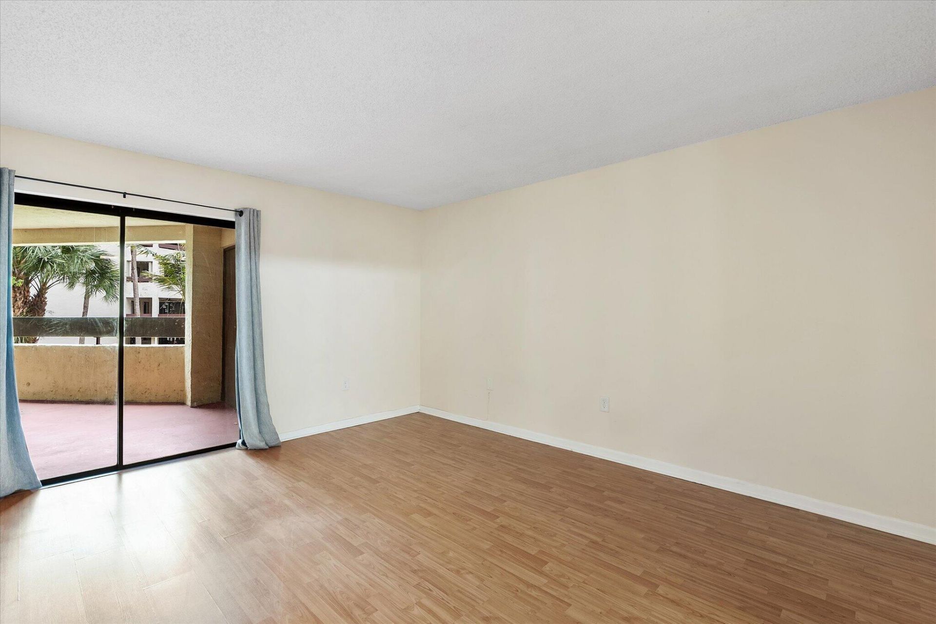 9020 SW 125th Avenue, Unit F-203, Miami, FL 33186 Photo