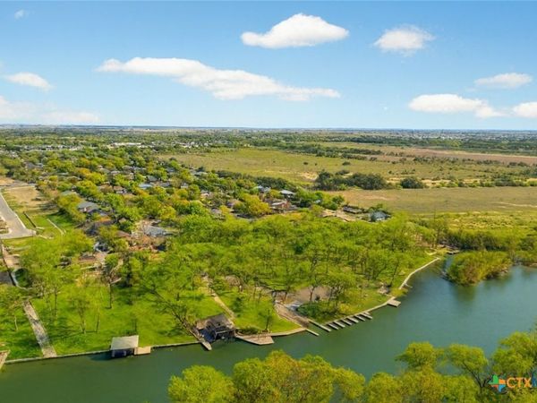 965 Rio Verde, New Braunfels, TX 78130