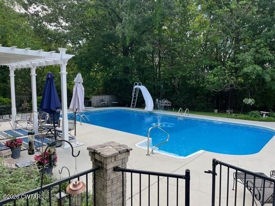 Property Image 37